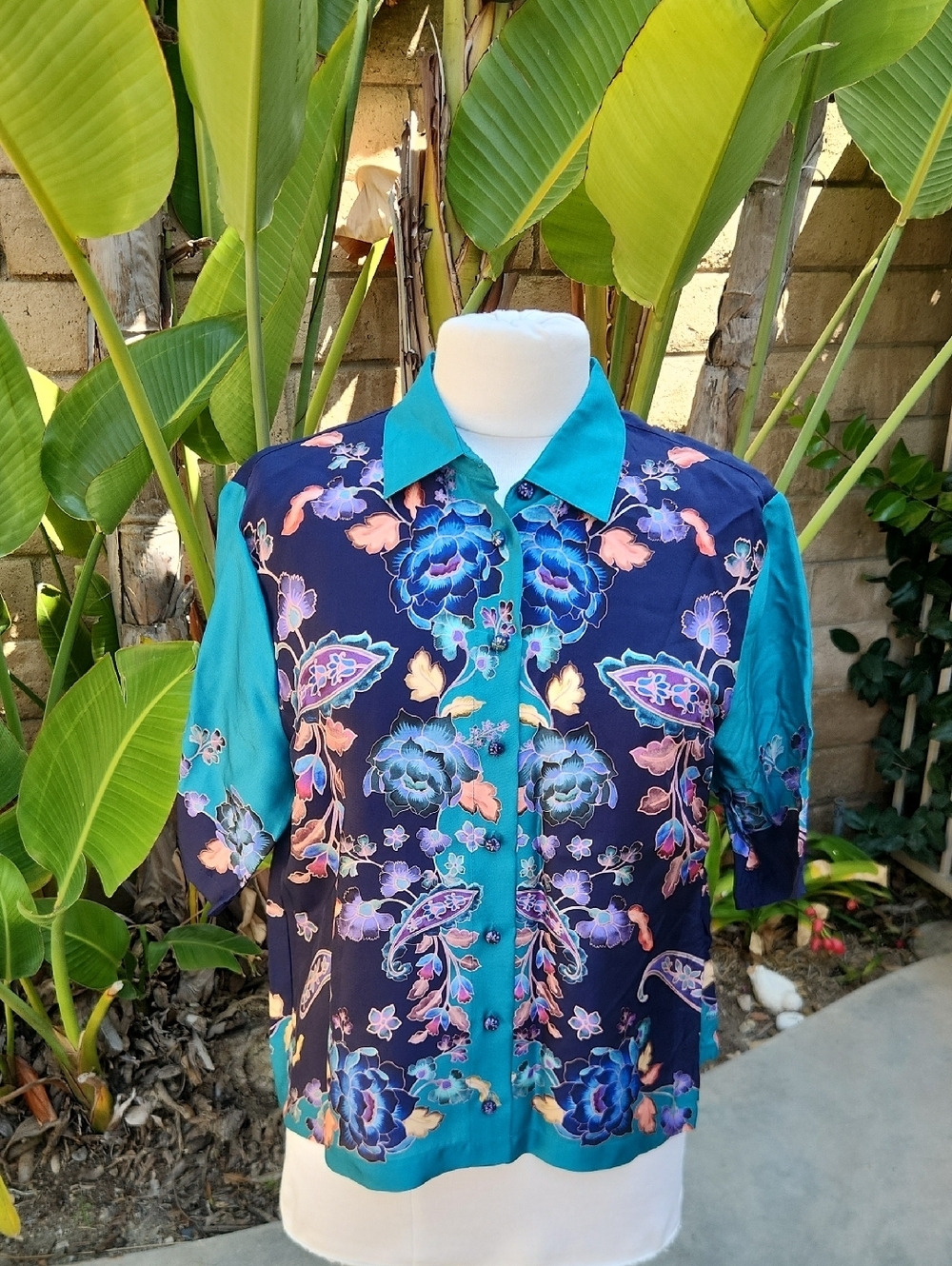 Johnny Was Jade Claudine Silk Button Down Shirt Stevies Garden Small